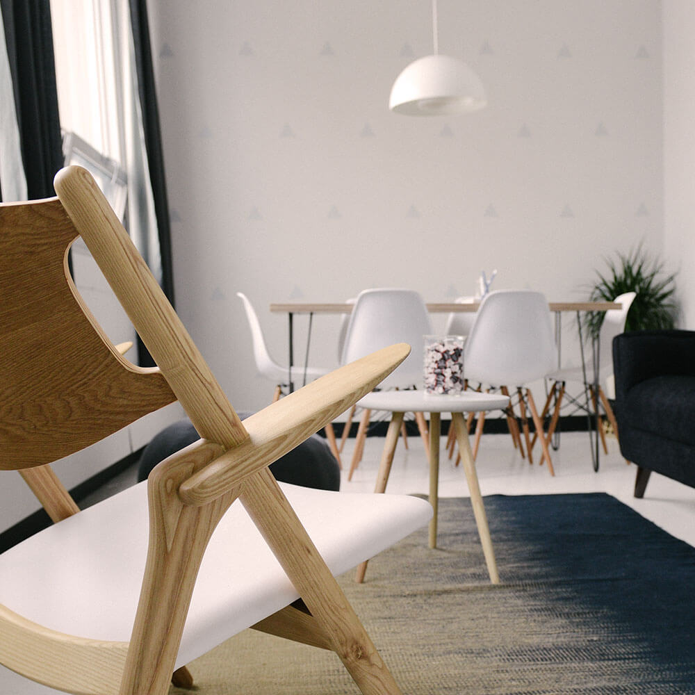 Dinner chair